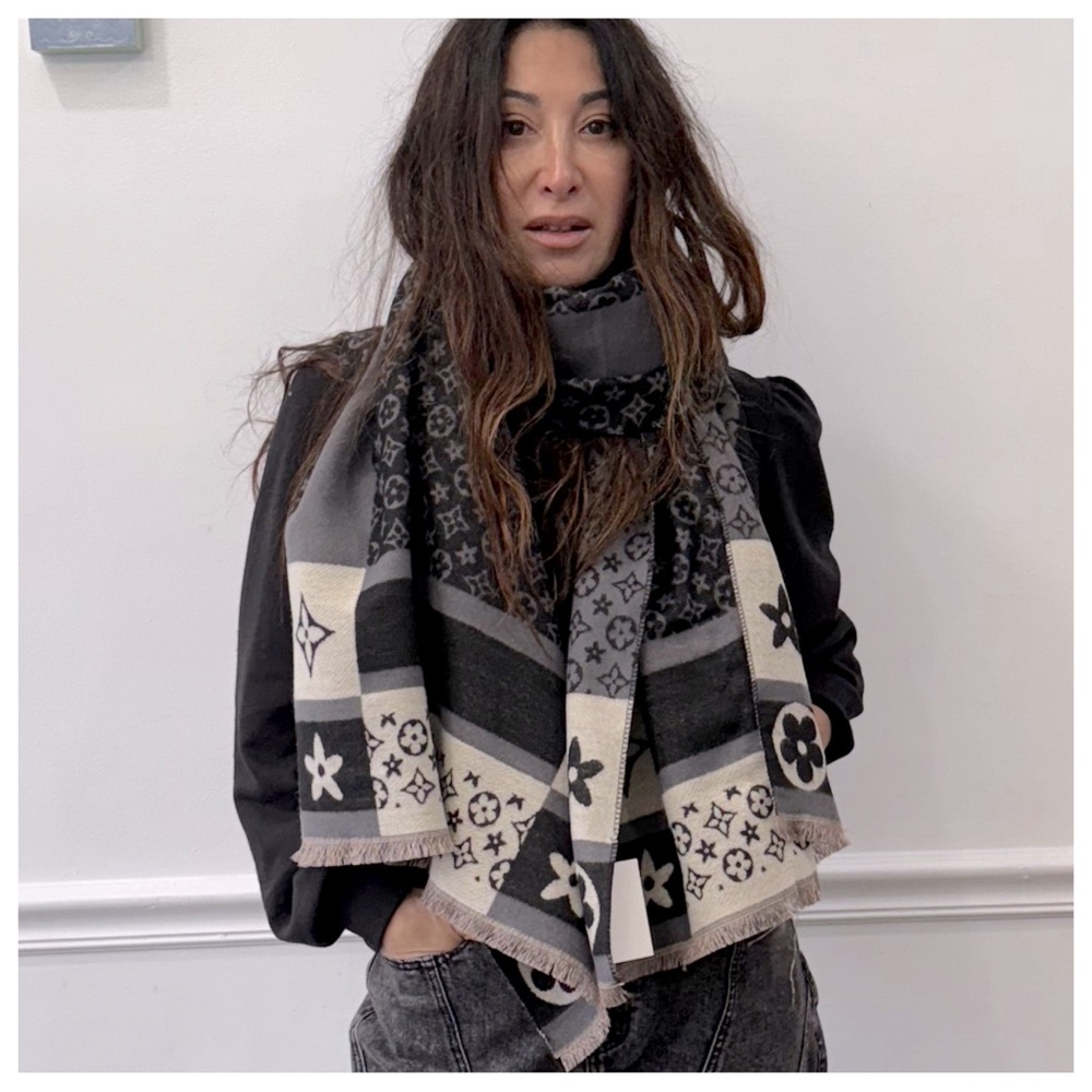 Fantastic Chic Scarf